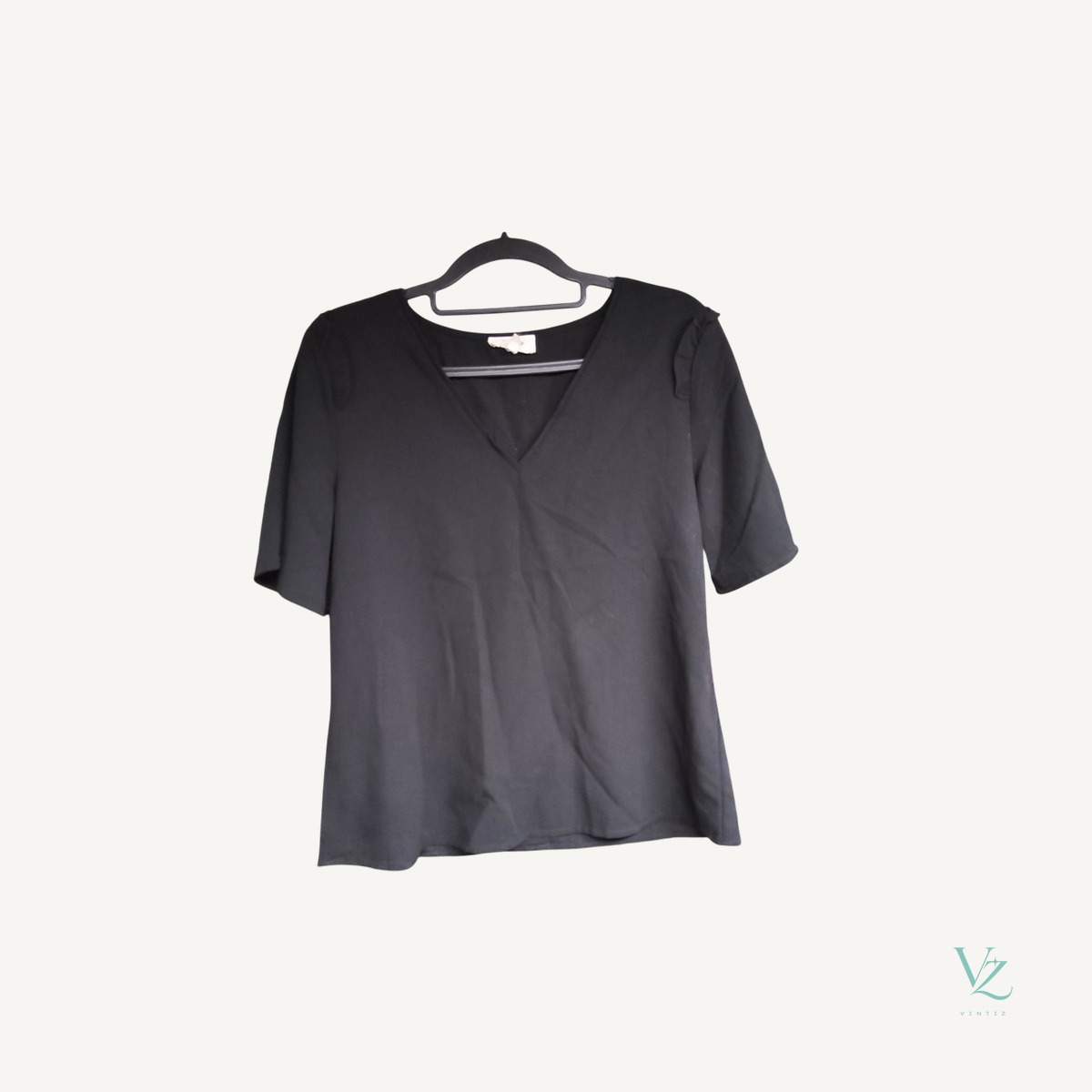 Emila — T-shirt Emila
