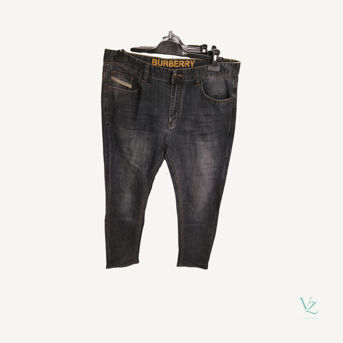 Burberry — Jean Burberry
