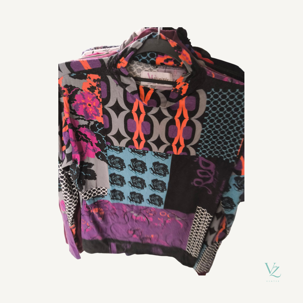 Affinités Armand Thiery — Pull Affinités Armand Thiery