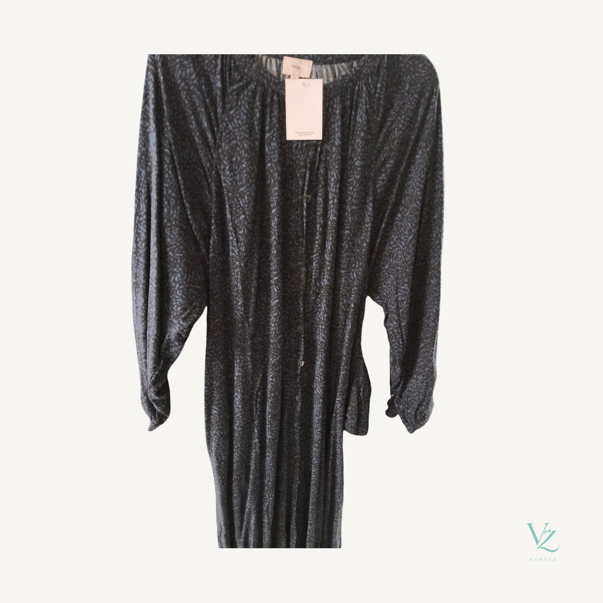 null — Robe