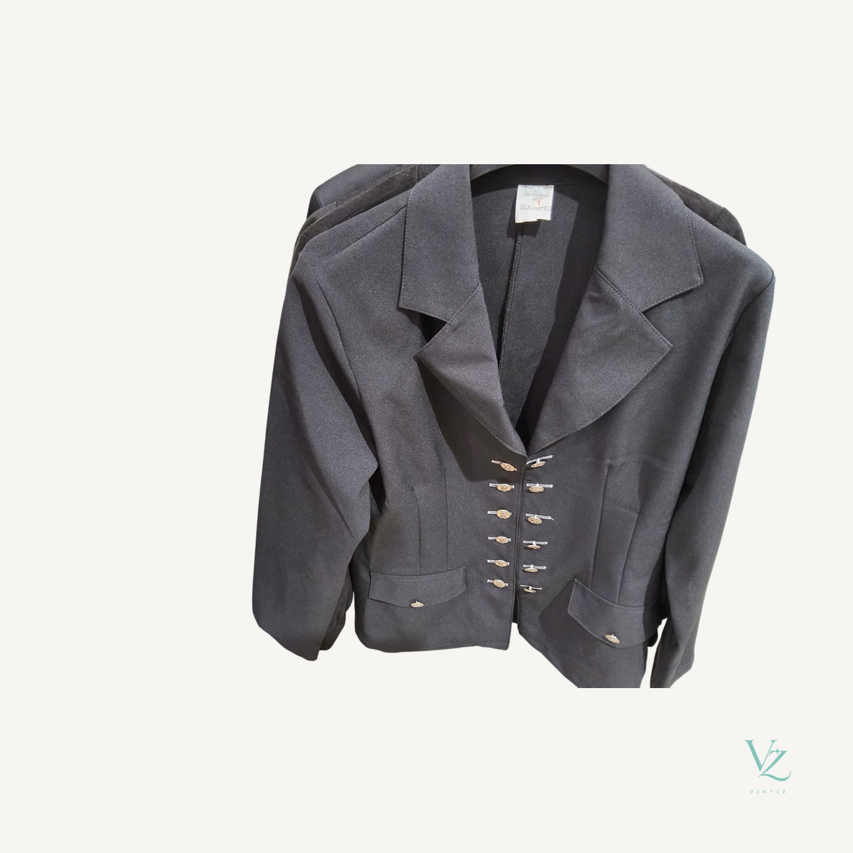 null — Veste