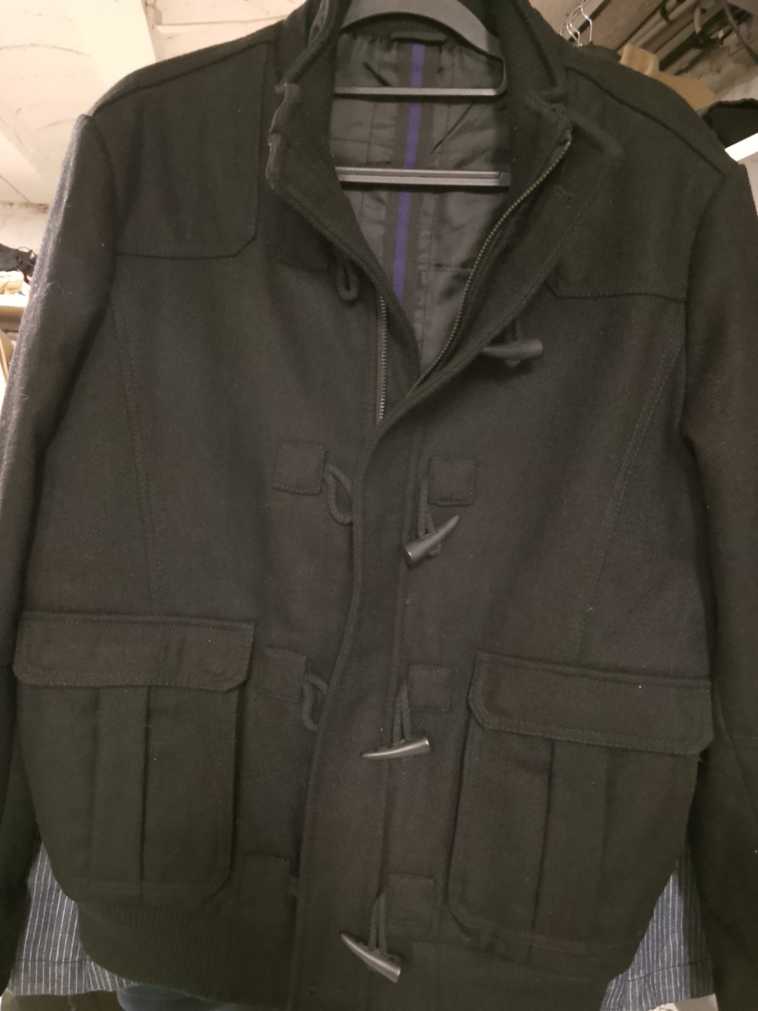 null — Veste