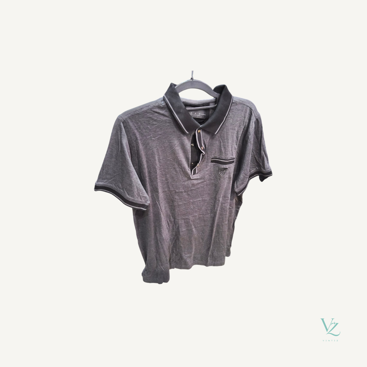 Izac — Polo
