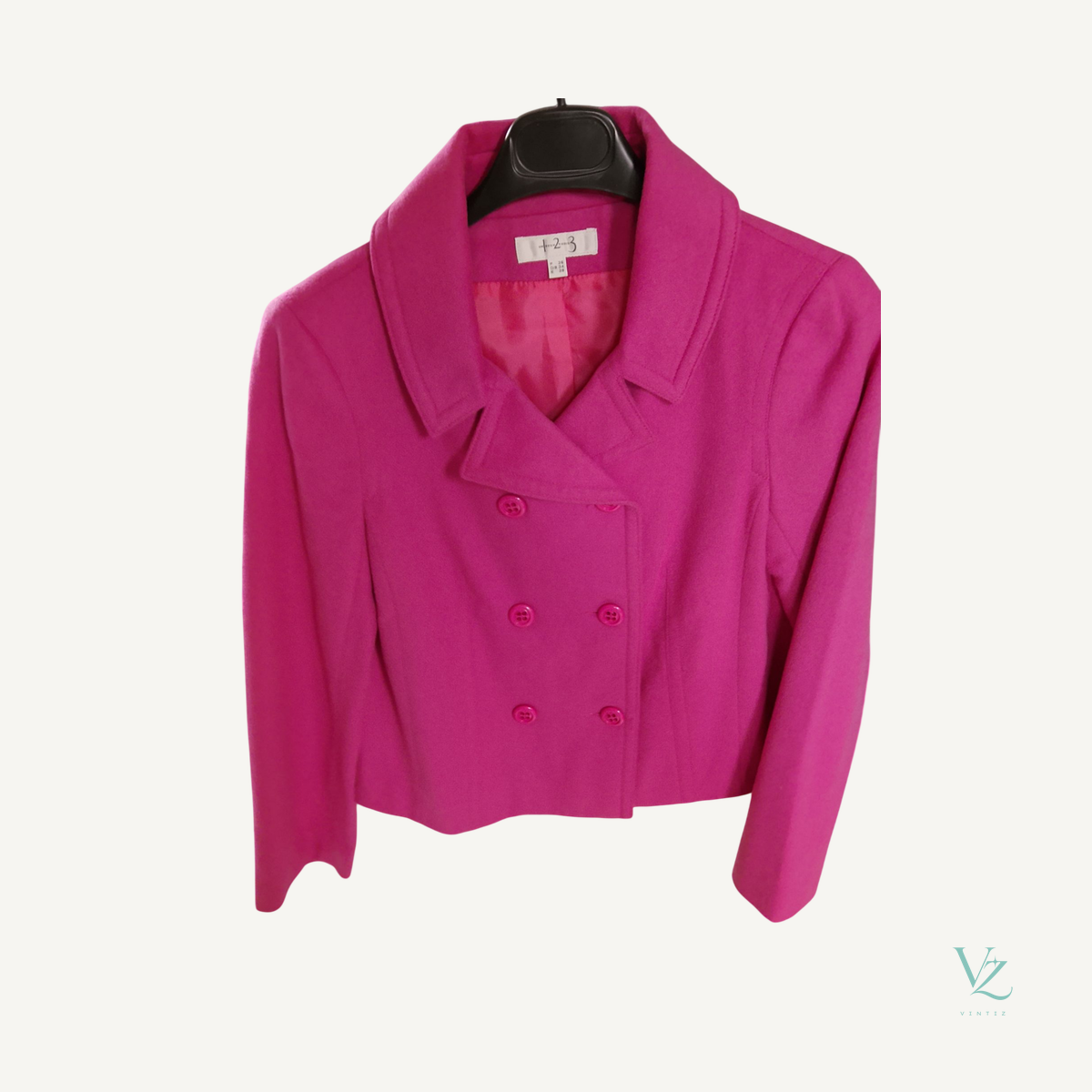 123 — Veste 123