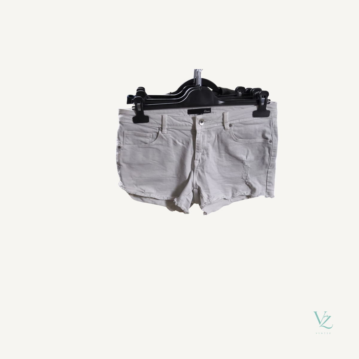 Etam — Short Etam