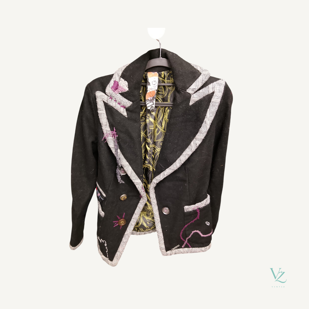 Desigual  — Veste