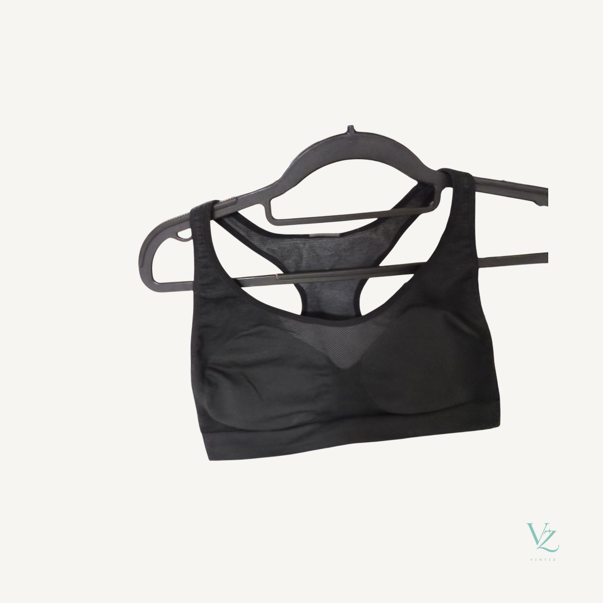 Inconnu — Brassière