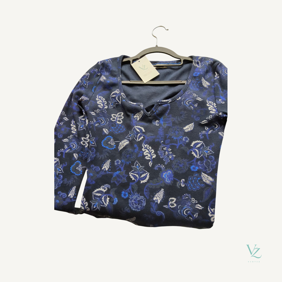 null — T-shirt