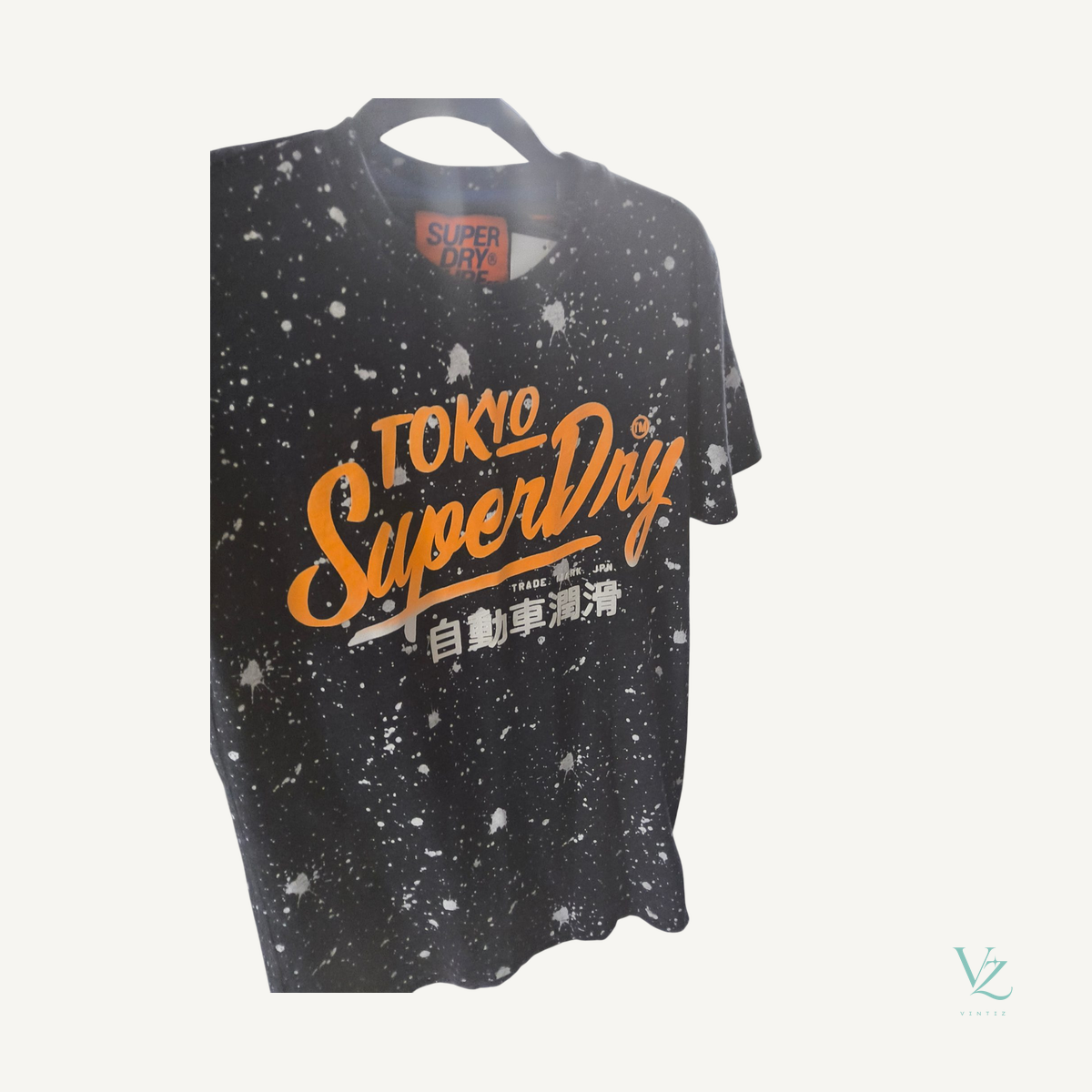 null — T-shirt
