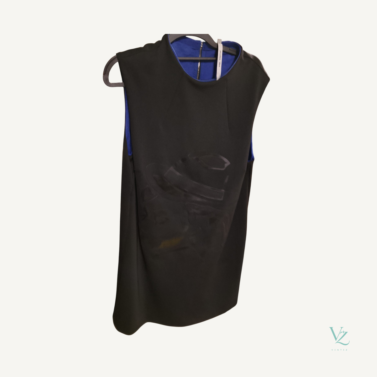 null — Robe