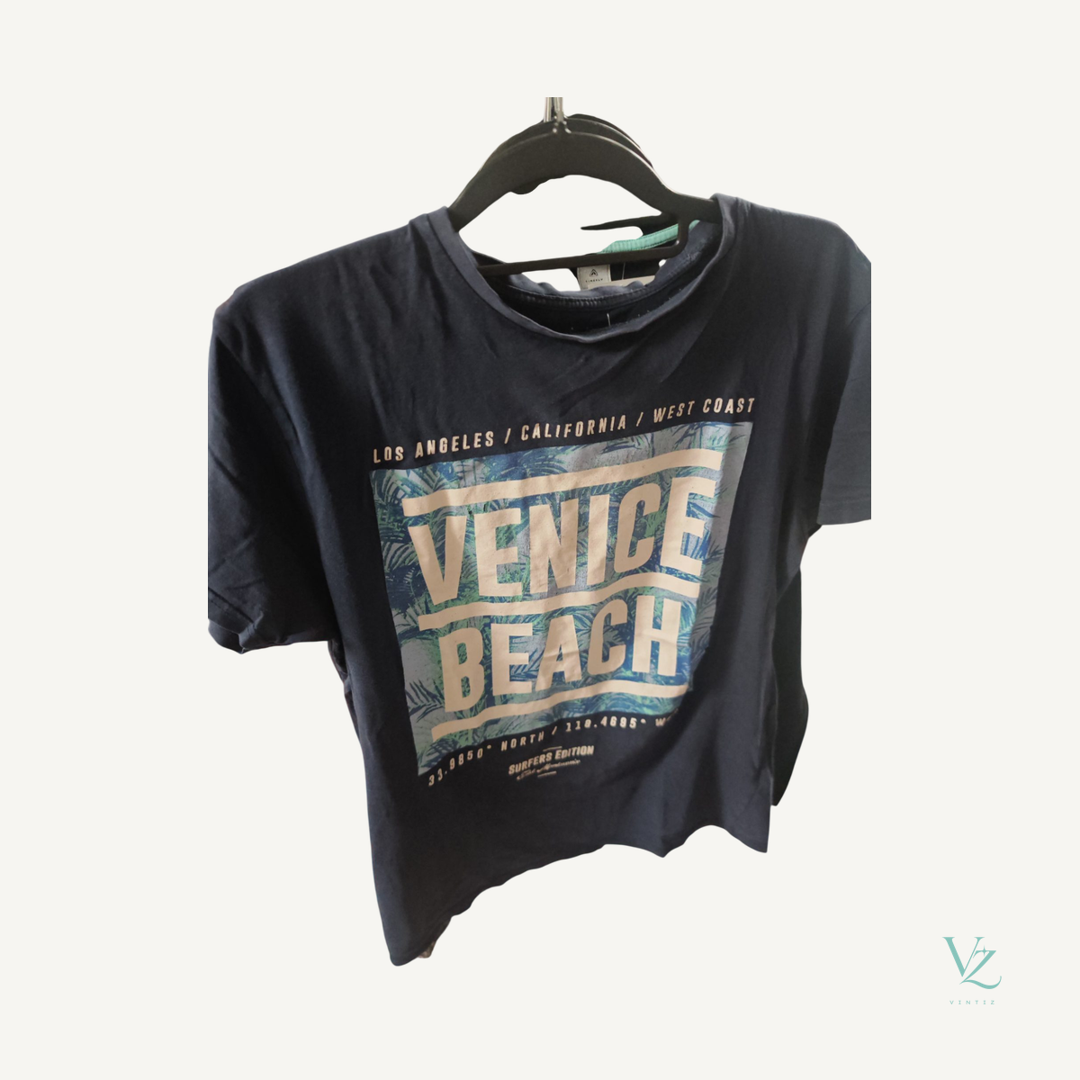 null — T-shirt