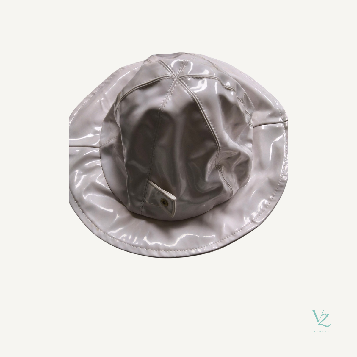 null — Chapeau