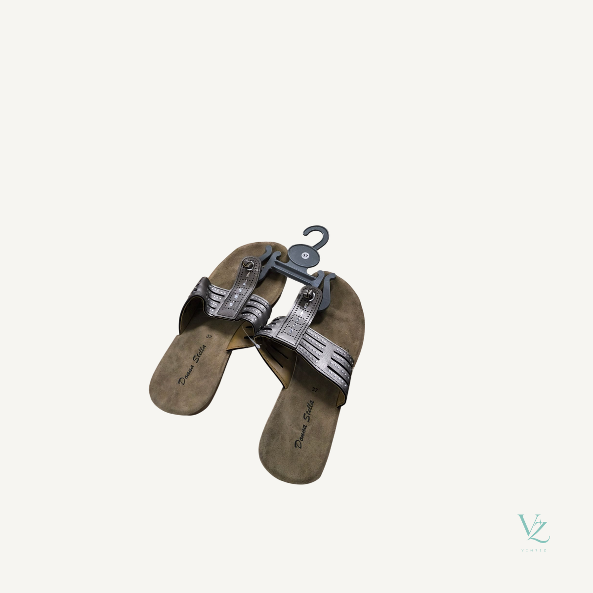 null — Sandales