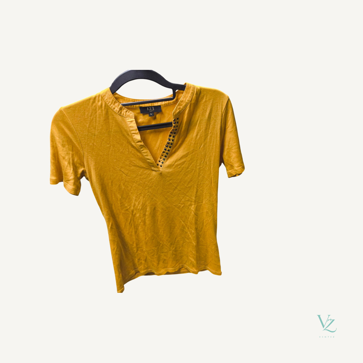 null — T-shirt