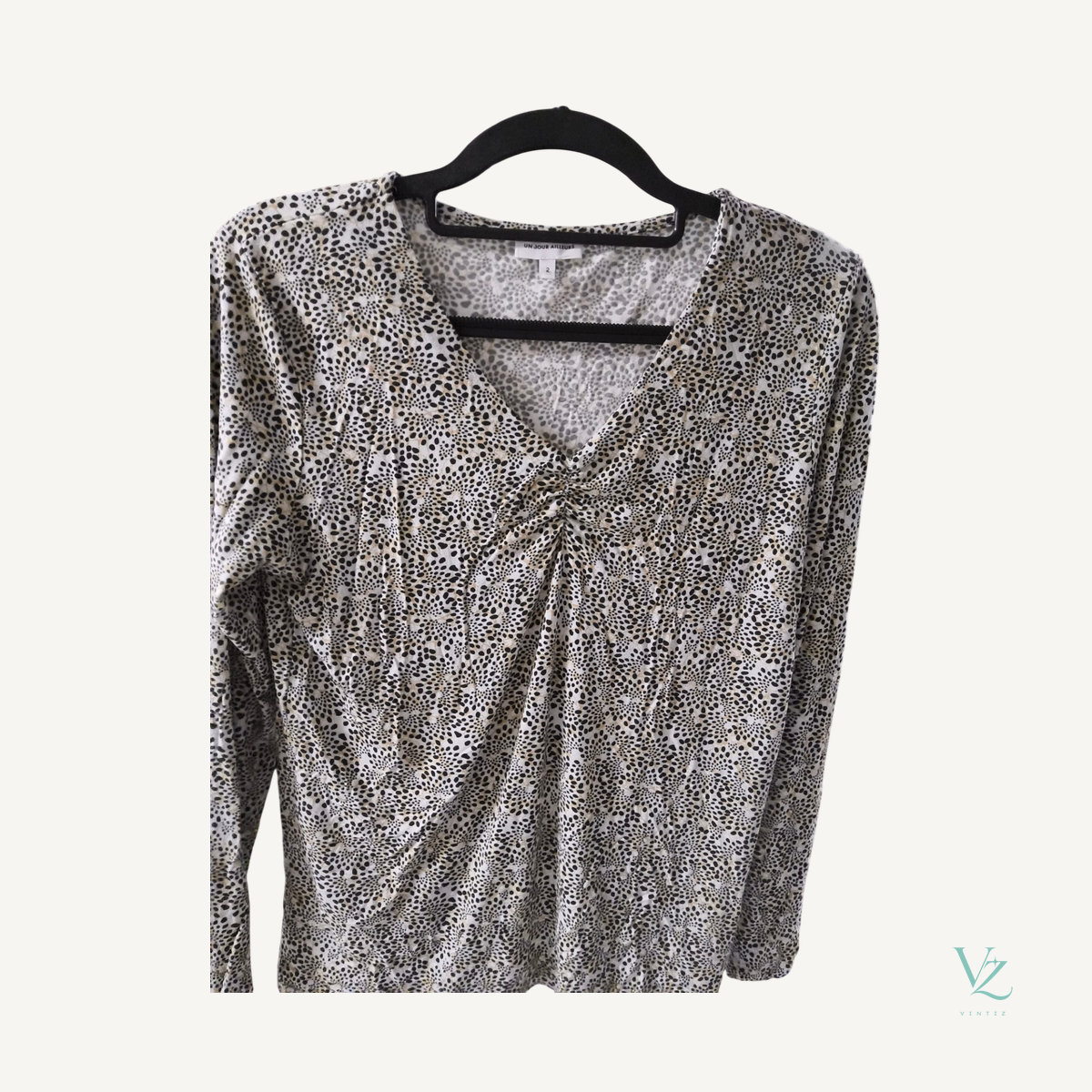 Un Jour Ailleurs — T-shirt Un Jour Ailleurs