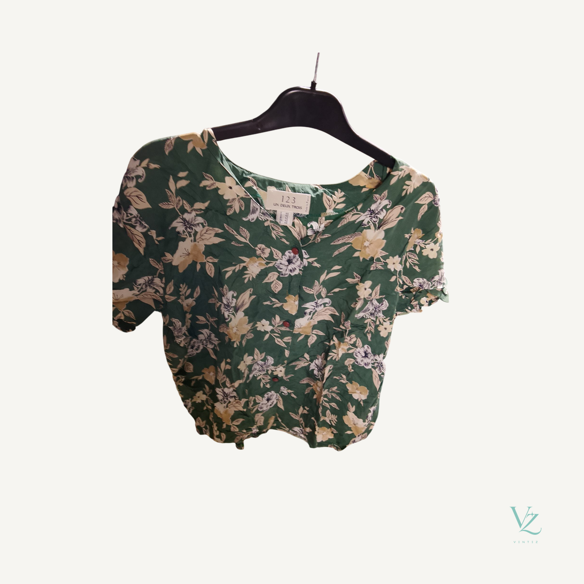 123 — Blouse 123
