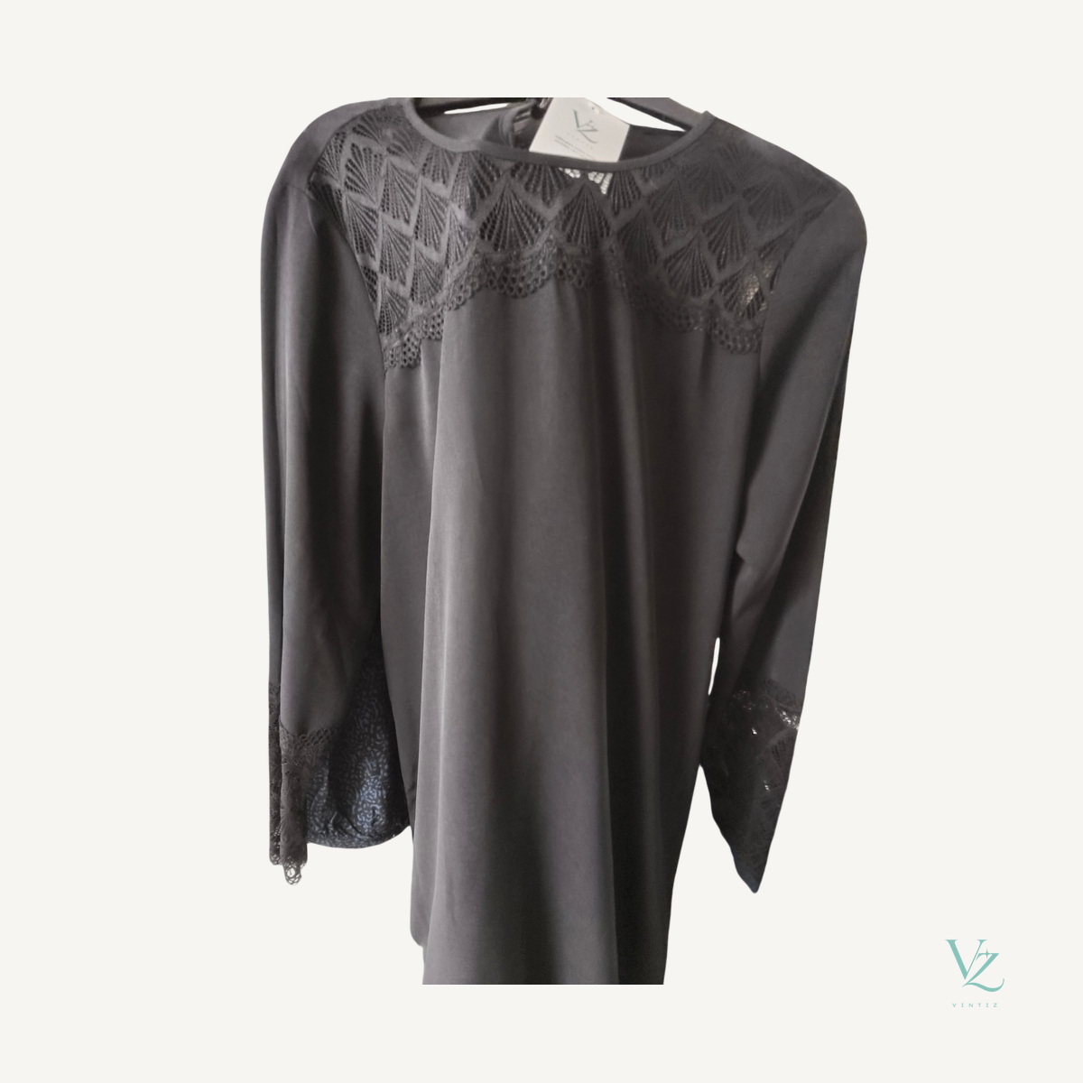 null — Robe