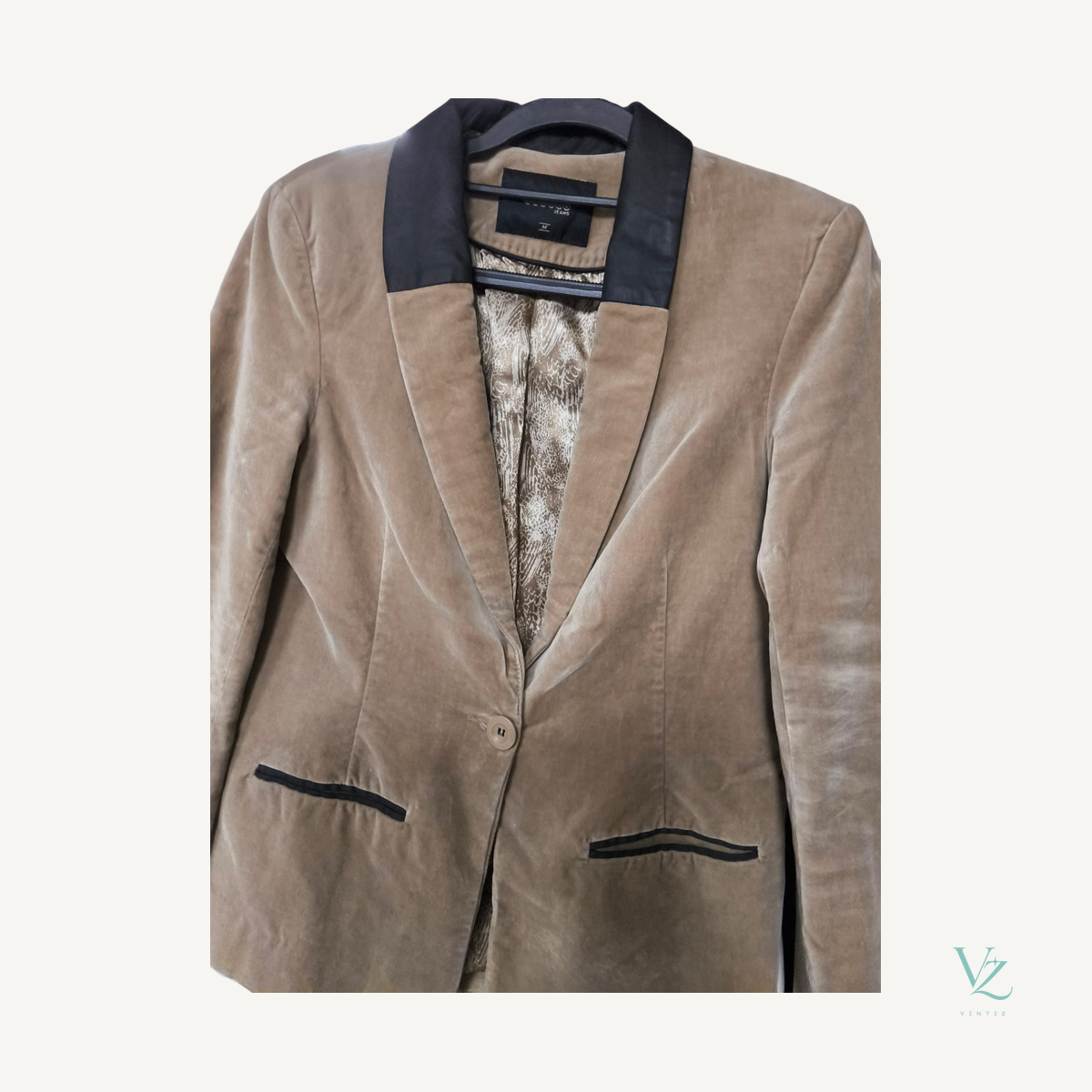 null — Veste