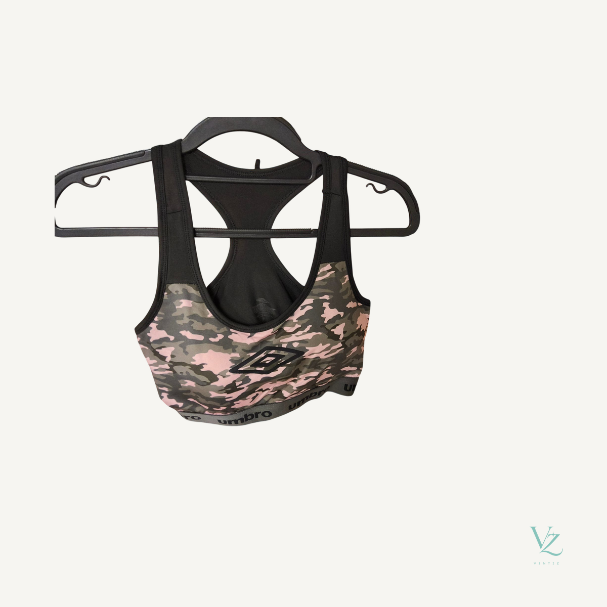 Umbro — Brassière