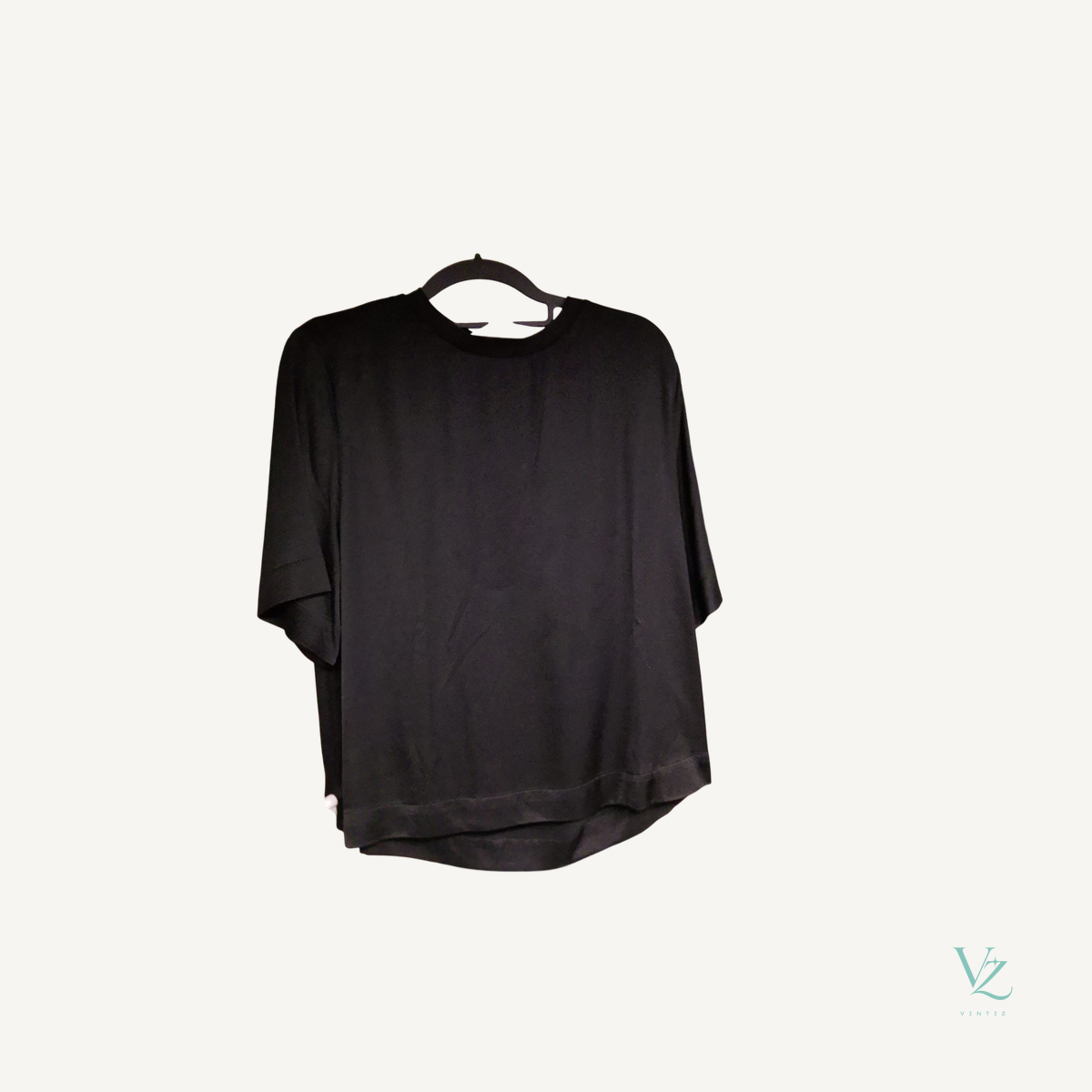 null — T-shirt