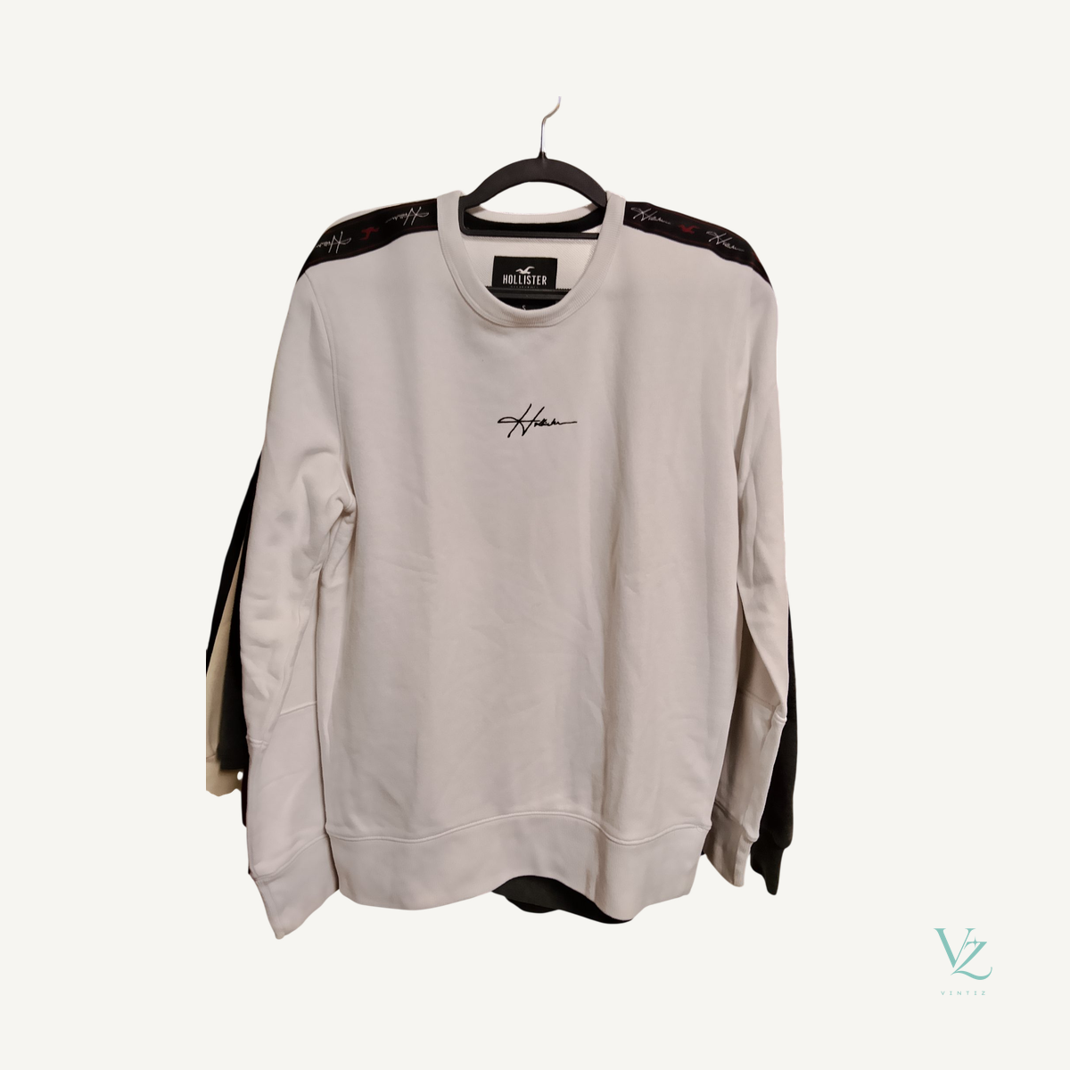 Hollister — Sweatshirt Hollister