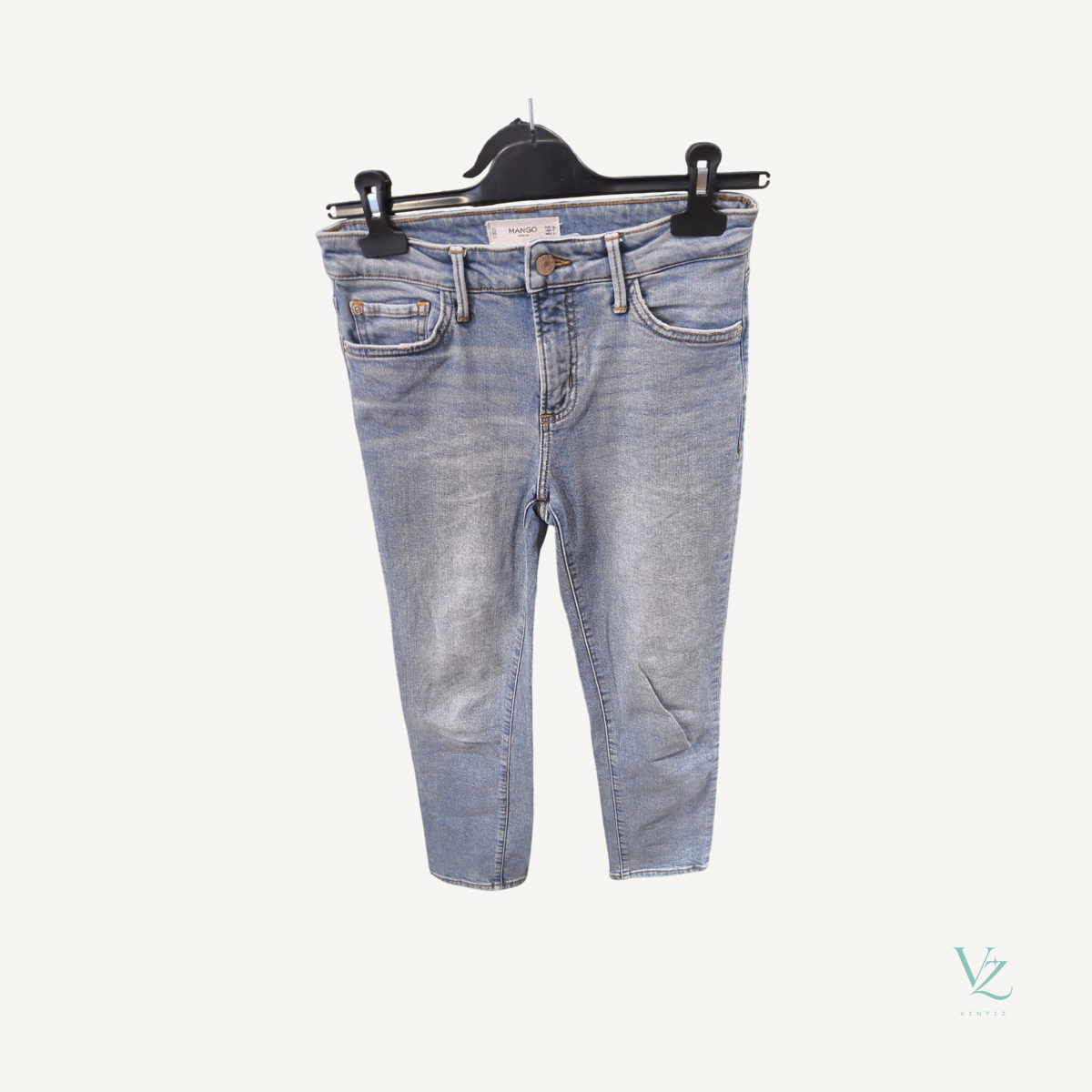Mango — Jean Mango