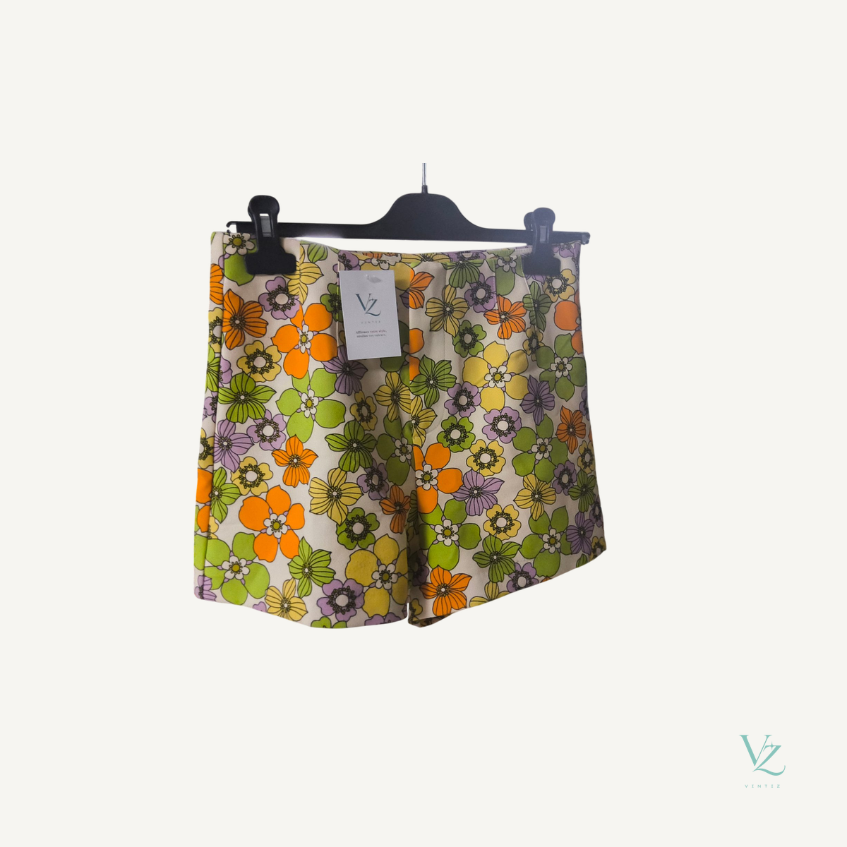 Zara — Short Zara