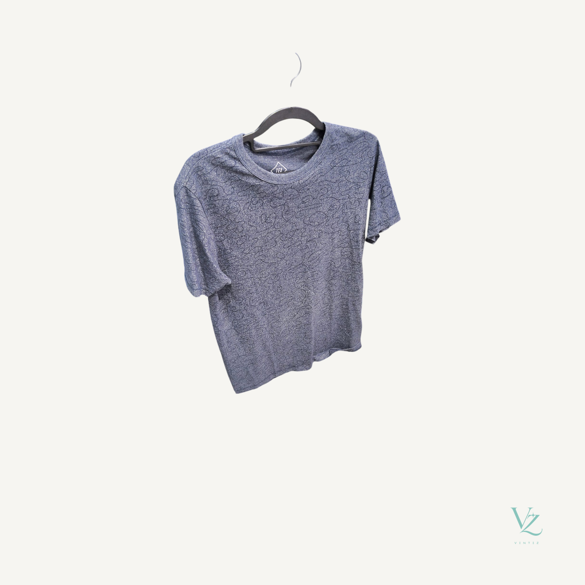 null — T-shirt