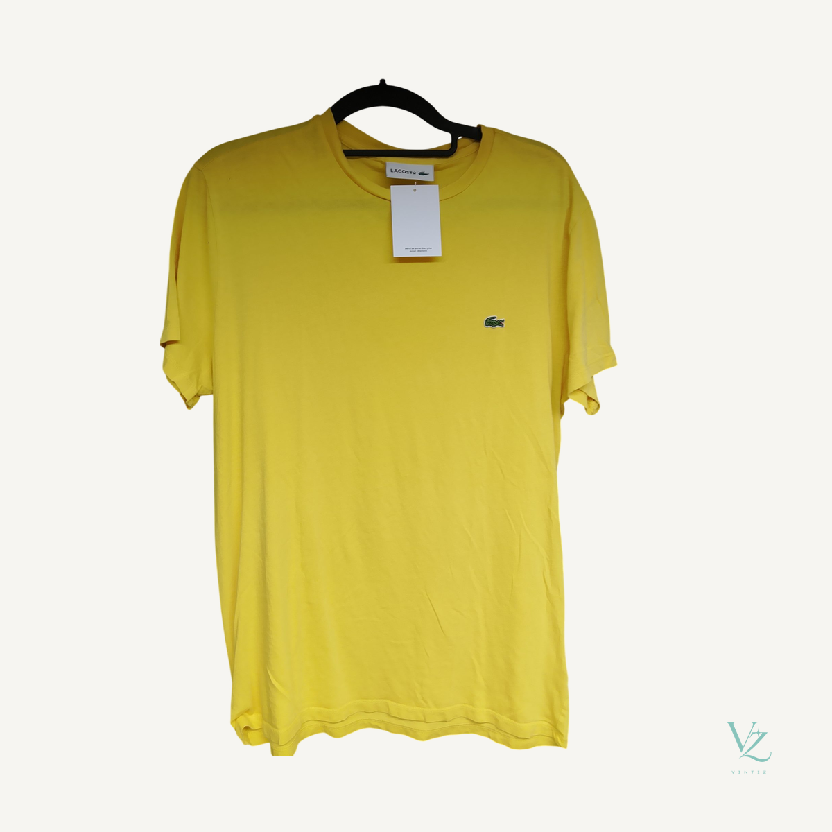 Lacoste — T-shirt