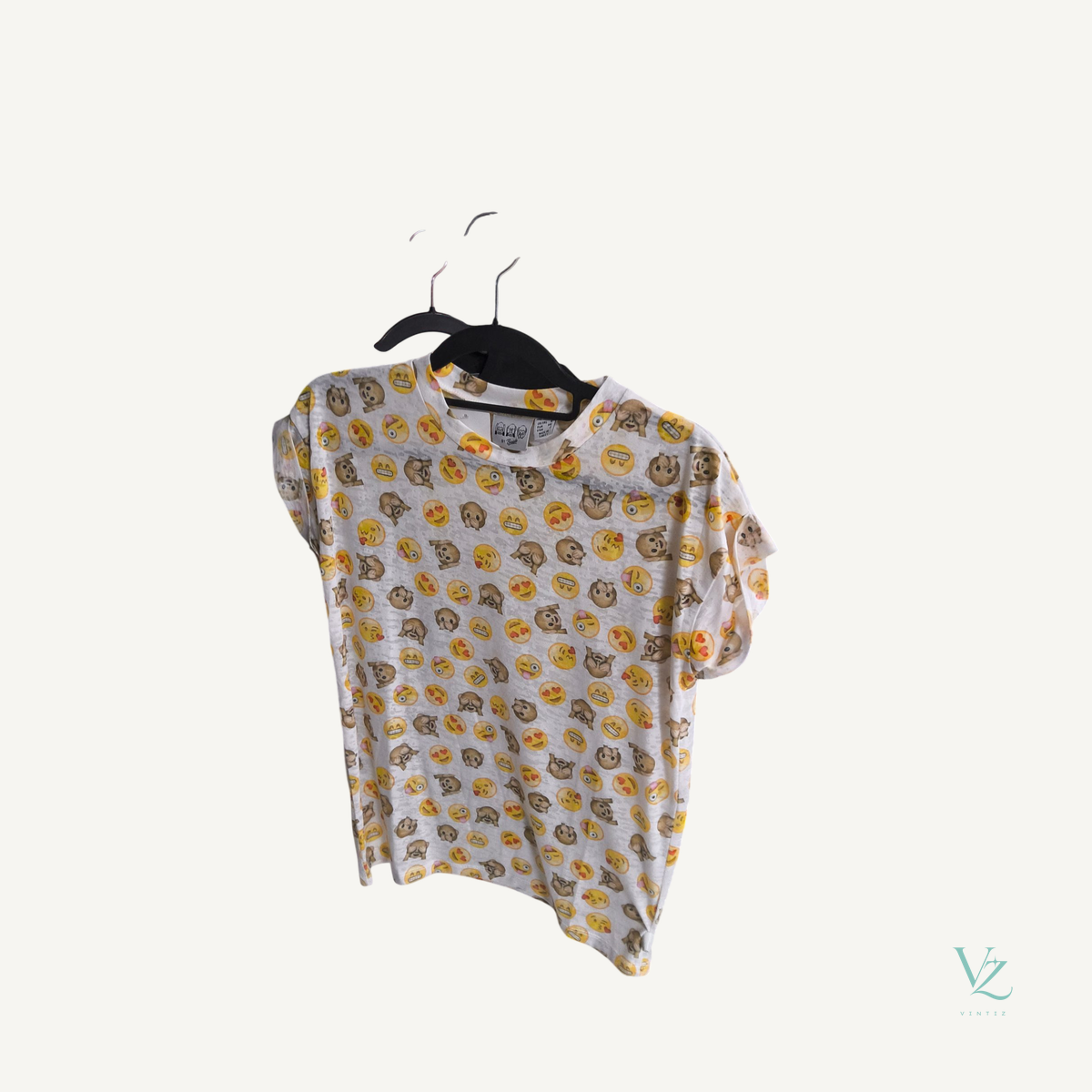 null — T-shirt
