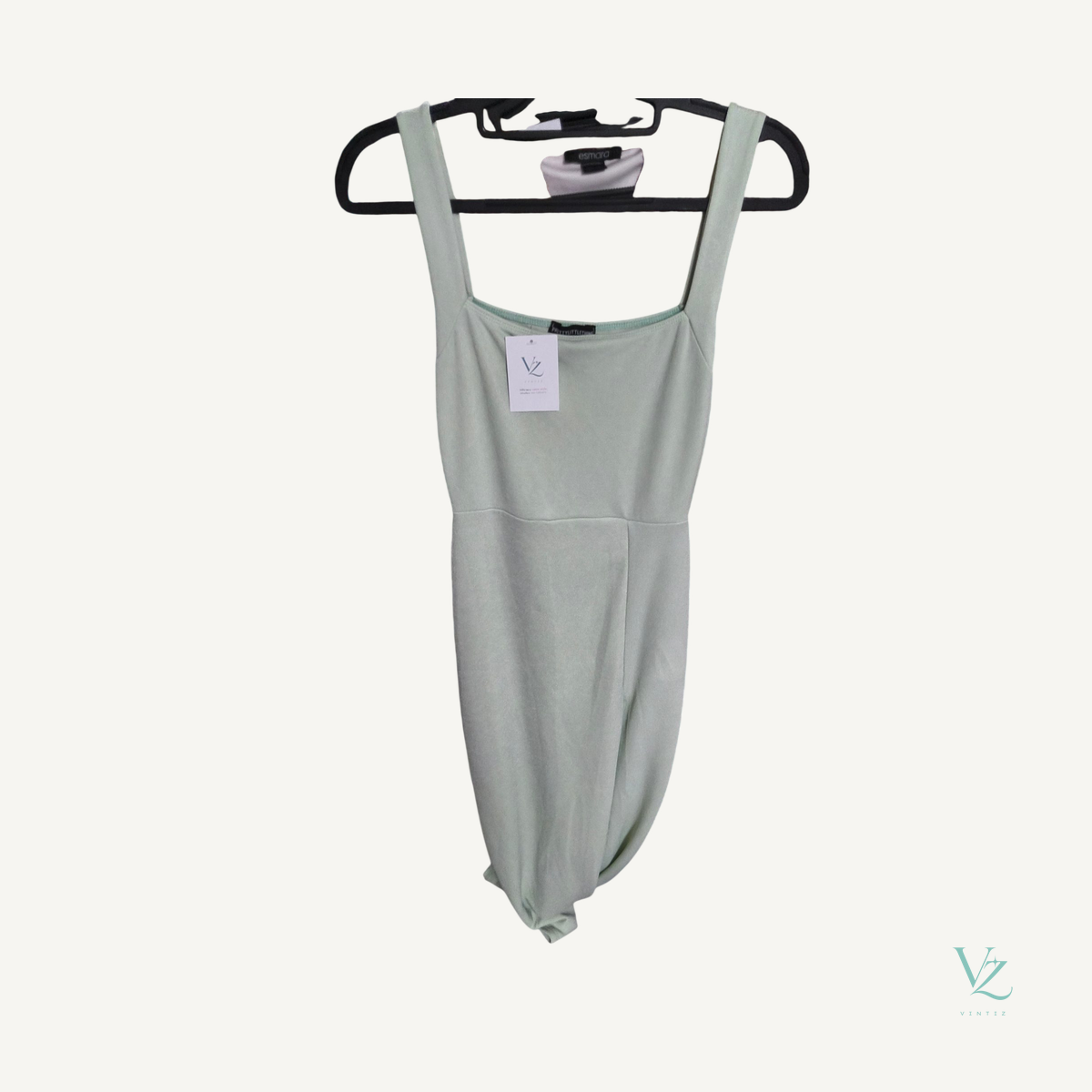 Pretty Little Things — Robe Pretty Little Things