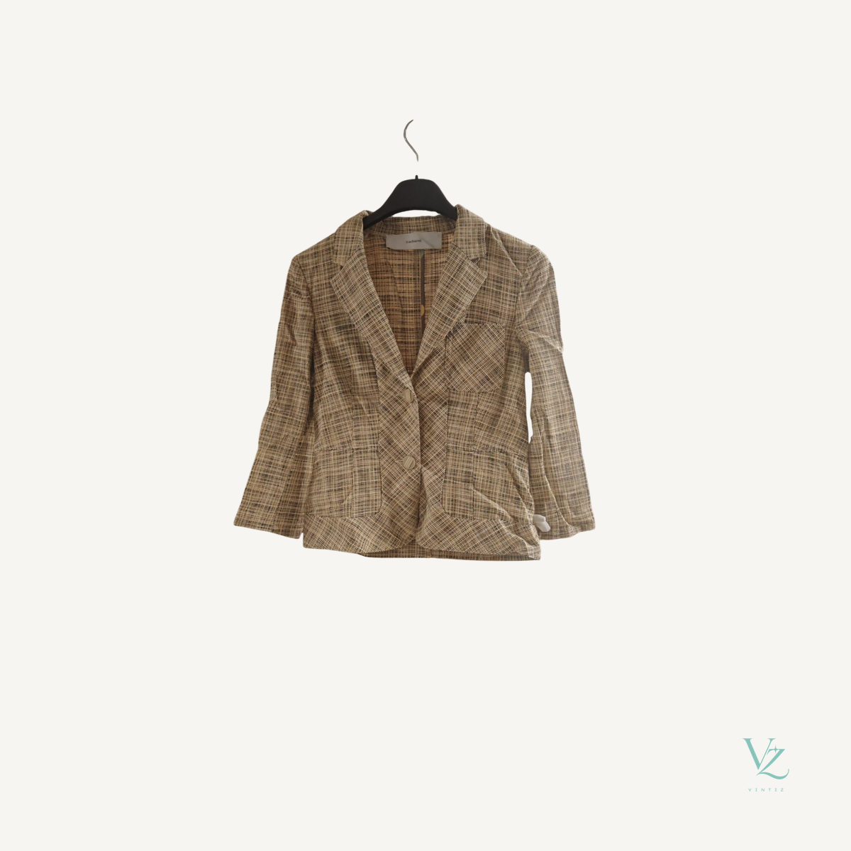  Cacharel — Blazer