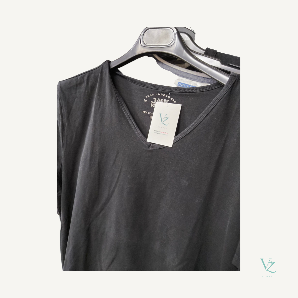 null — T-shirt