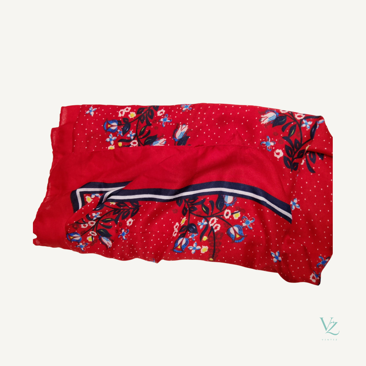 Inconnu — Foulard