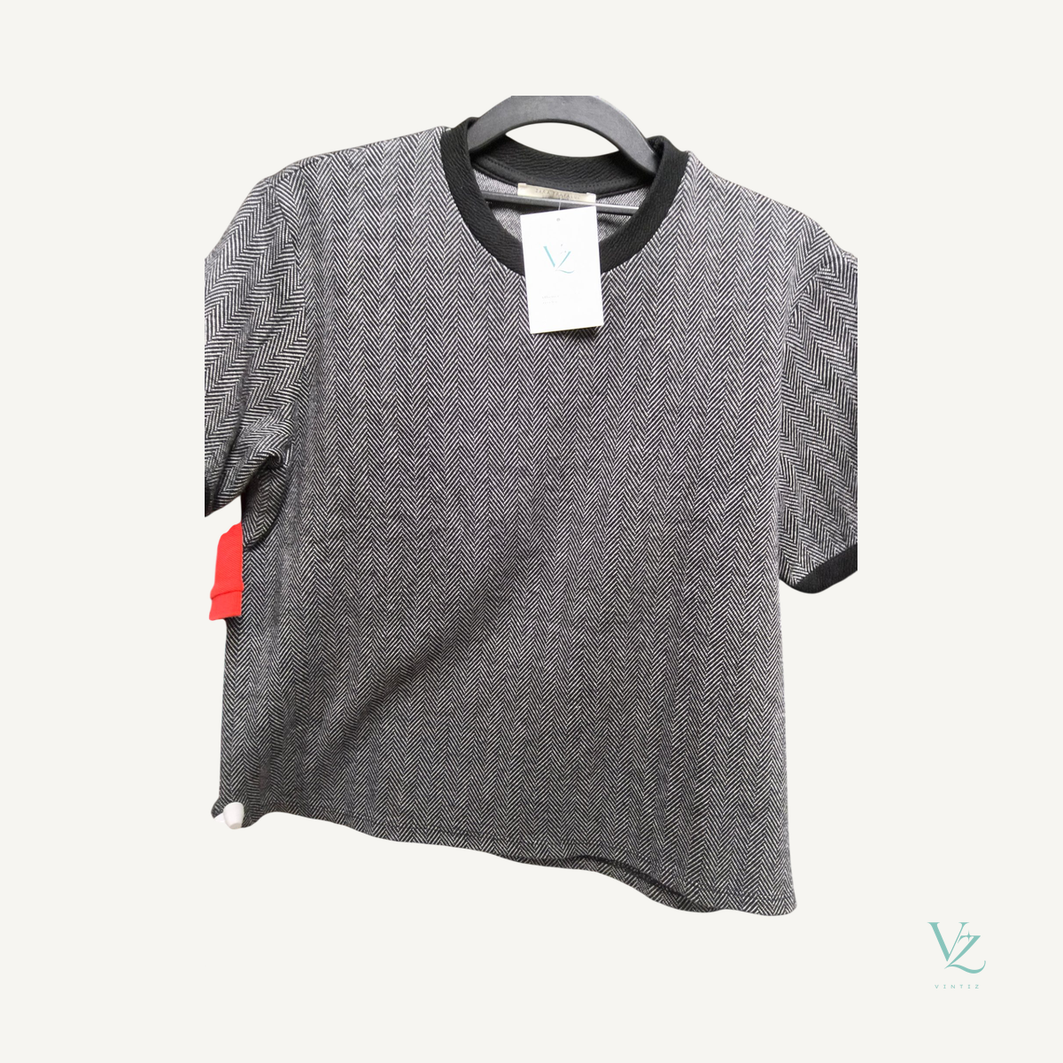 null — T-shirt