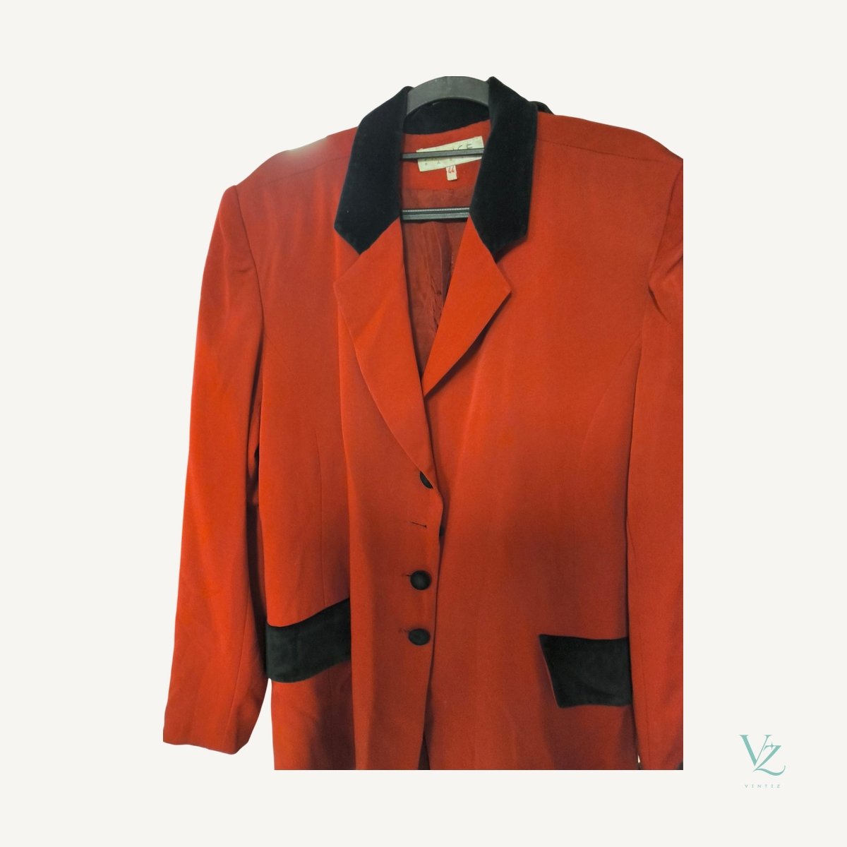 null — Veste