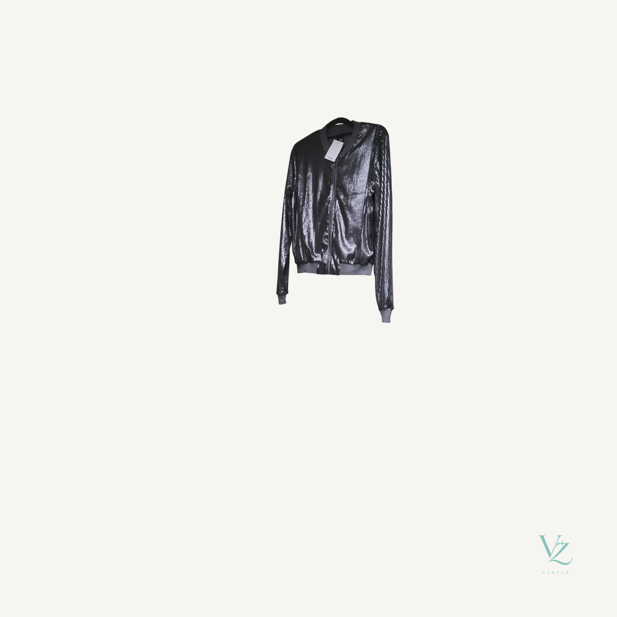 Prim kie — Veste