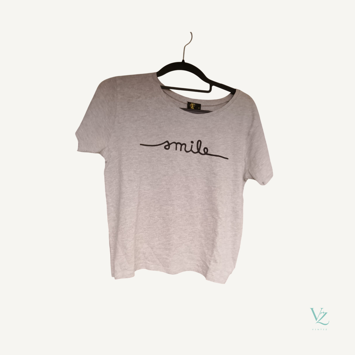 null — T-shirt