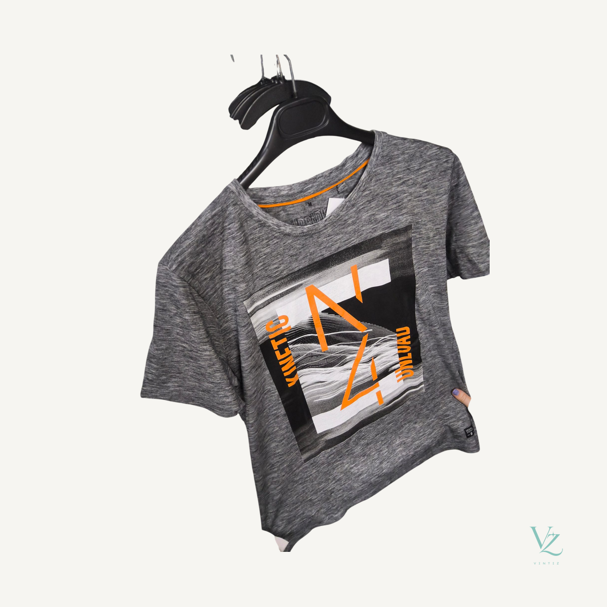 Urbandist — T-shirt