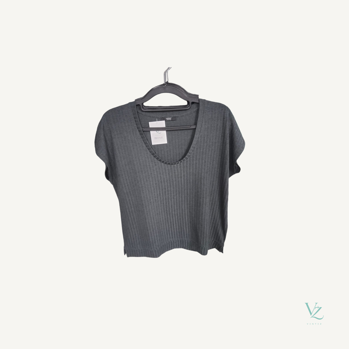 null — T-shirt