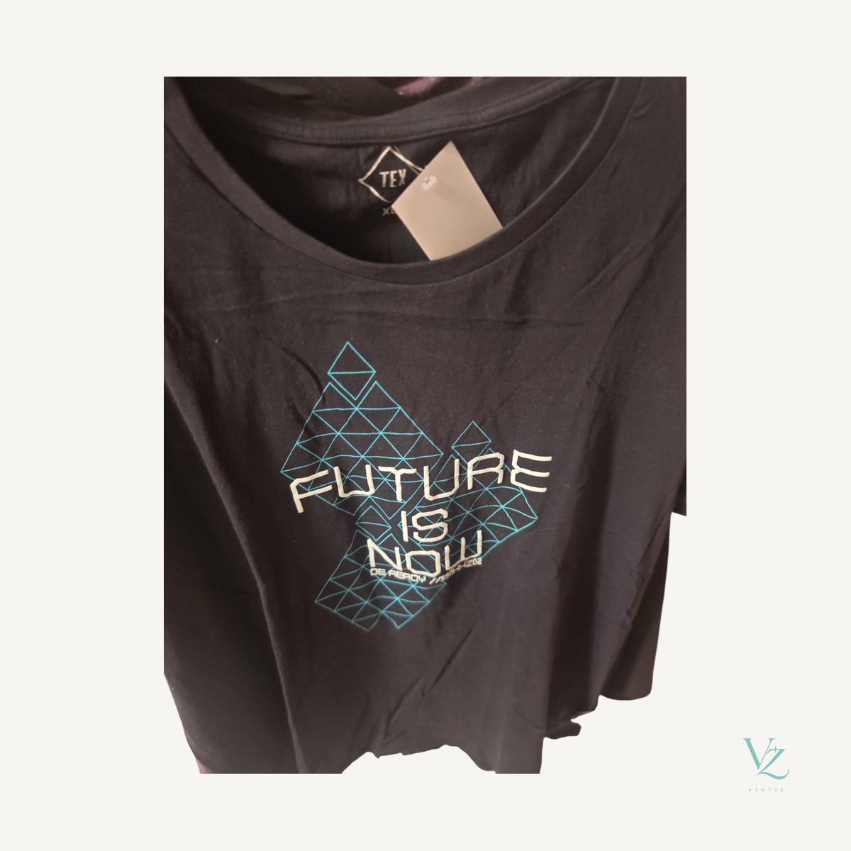 null — T-shirt